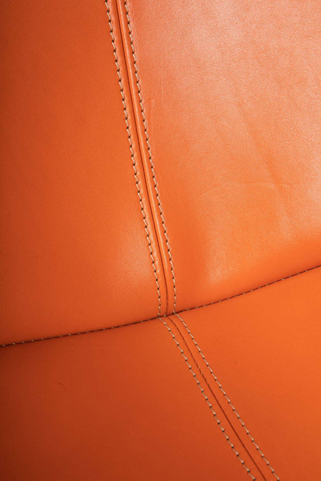 Detail of the stitching on the Orma leather cover