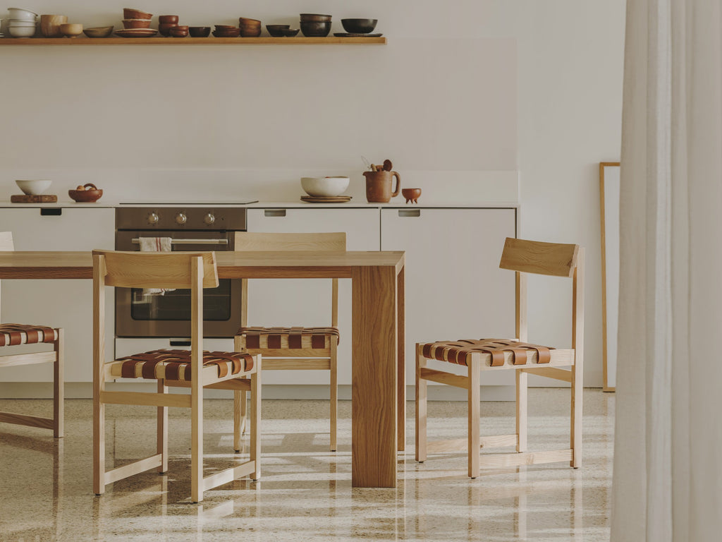 Tiracord chairs at a dining table