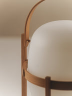 Detail of the joint between the handle and the frame of the Cestita Batería