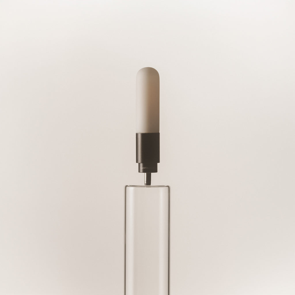 The Sylvestrina light source lifted out of its glass tube
